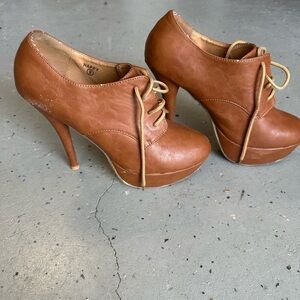 Brown Women's Lace-Up Heels